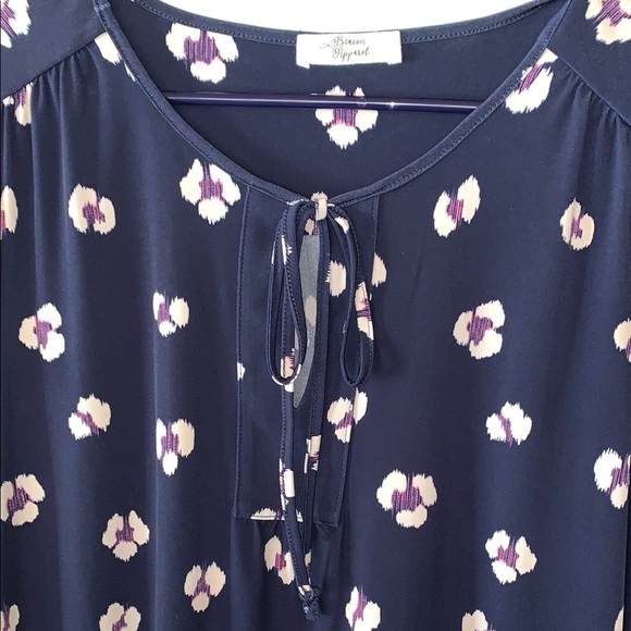 Floral Navy Women's Top - Picture 3 of 5